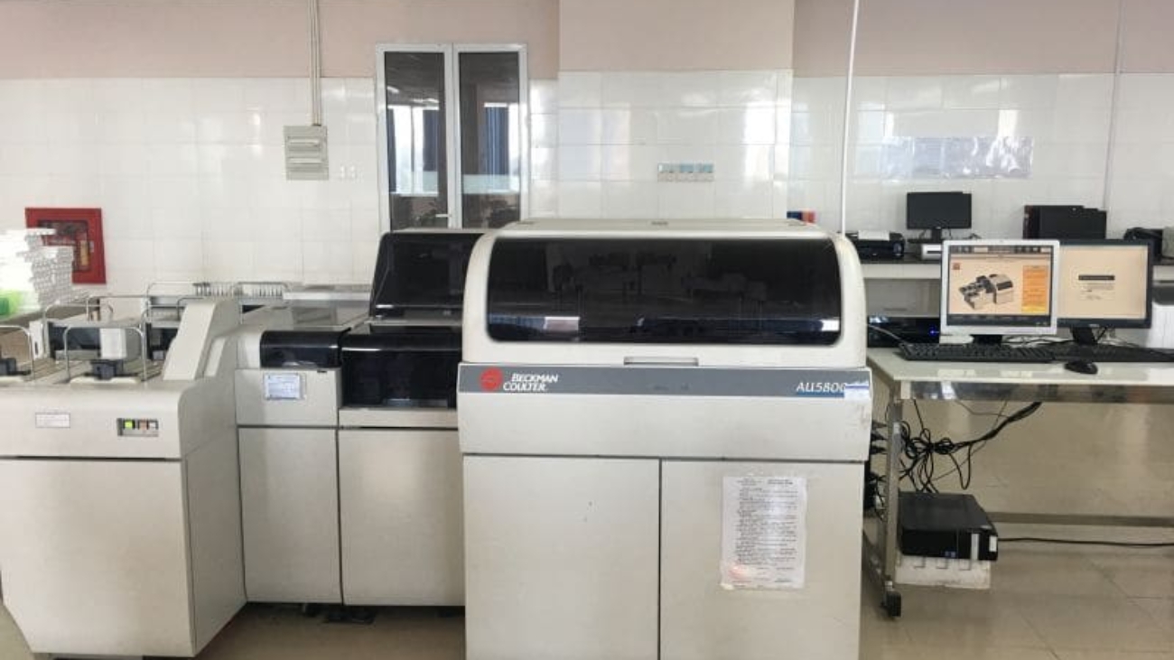 ups cho may xet nghiem