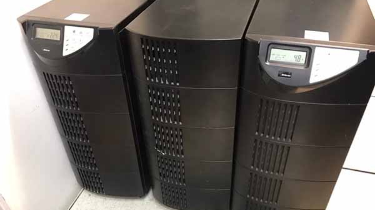 sua chua ups ablerex tai tphcm