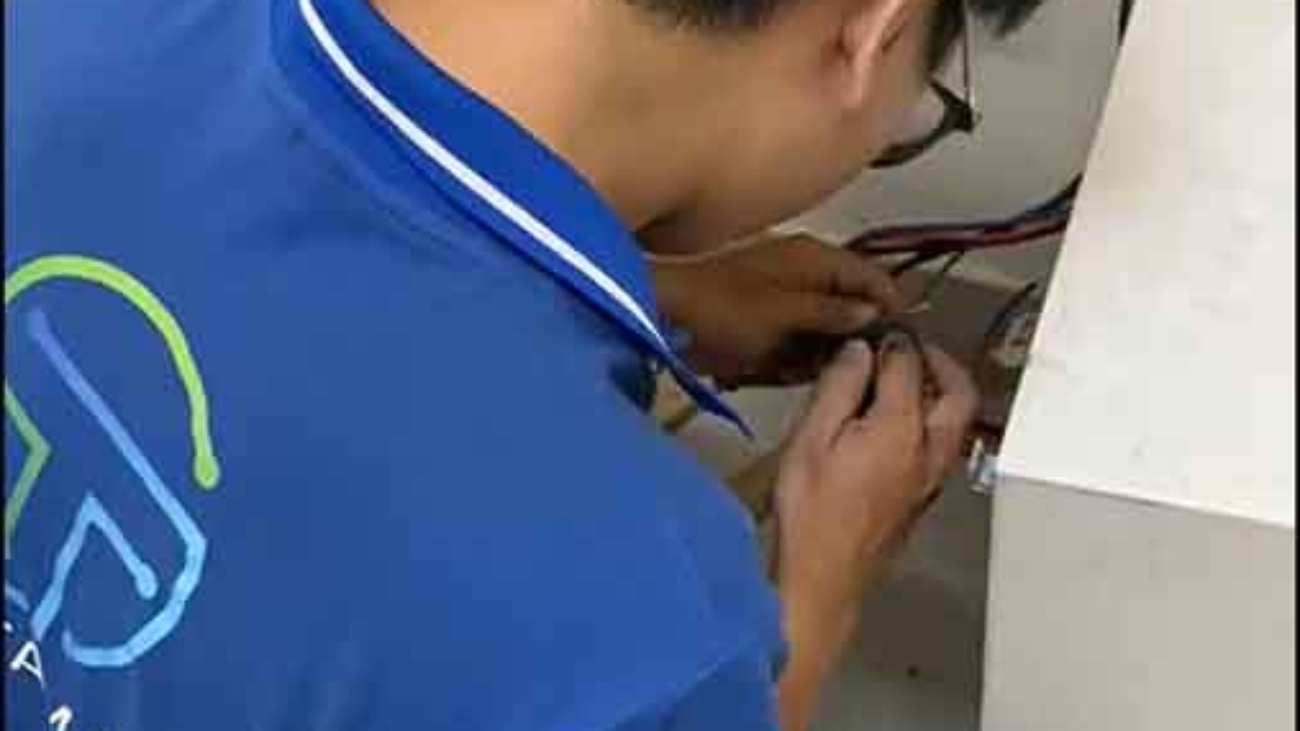 sua chua ups tai da nang