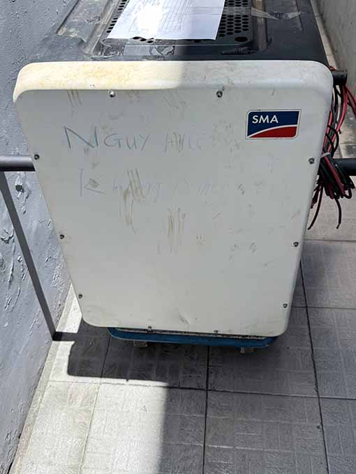 inverter sma khong len nguon
