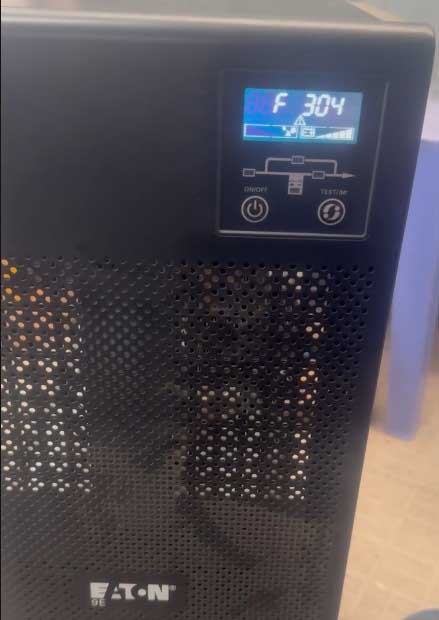 ups eaton bao loi f304